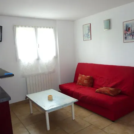 Apartamento Appartement De 2 Chambres En Rez-De-Chaussee D'Une Maison Bardos