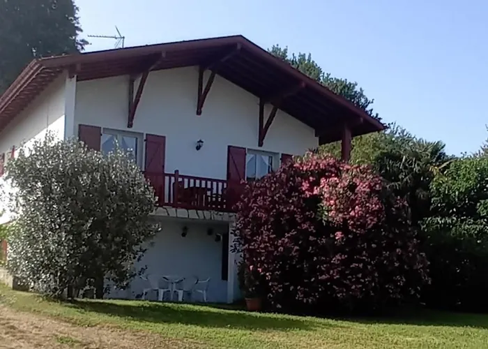 Apartmán De 2 En Rez-de-chaussee D'une Maison Bardos