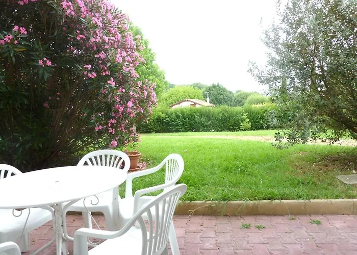 De 2 En Rez-de-chaussee D'une Maison Bardos