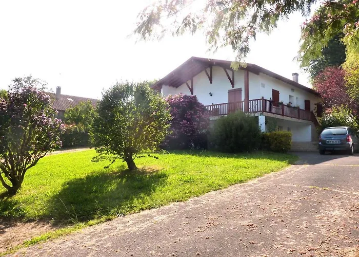 De 2 En Rez-de-chaussee D'une Maison Apartmán